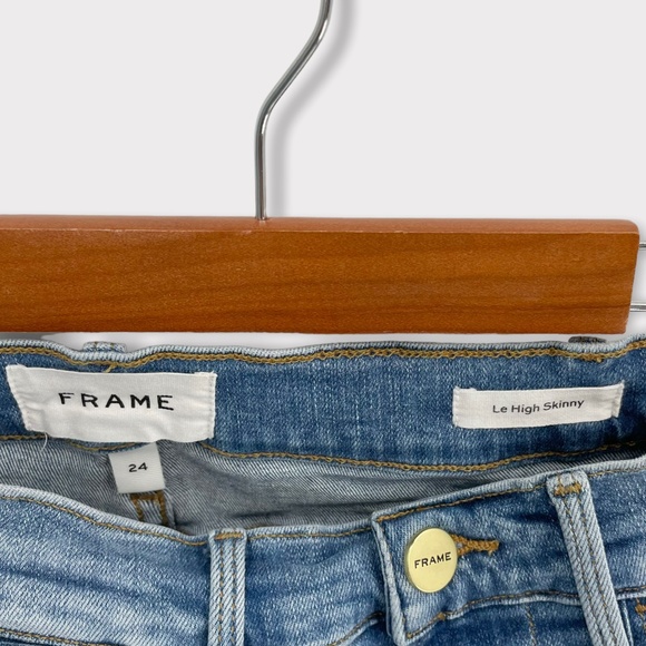 FRAME Le High Skinny Fanning Rips Jeans - Picture 3 of 8